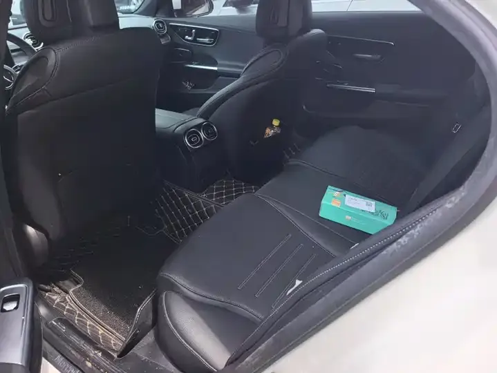 Mercedes Benz Class C 2022 C 200 L Sports Edition 11