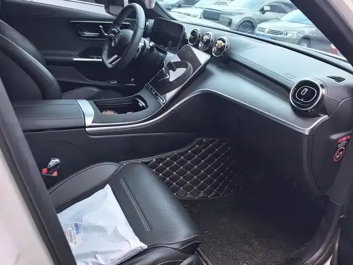 Mercedes Benz Class C 2022 C 200 L Sports Edition 8