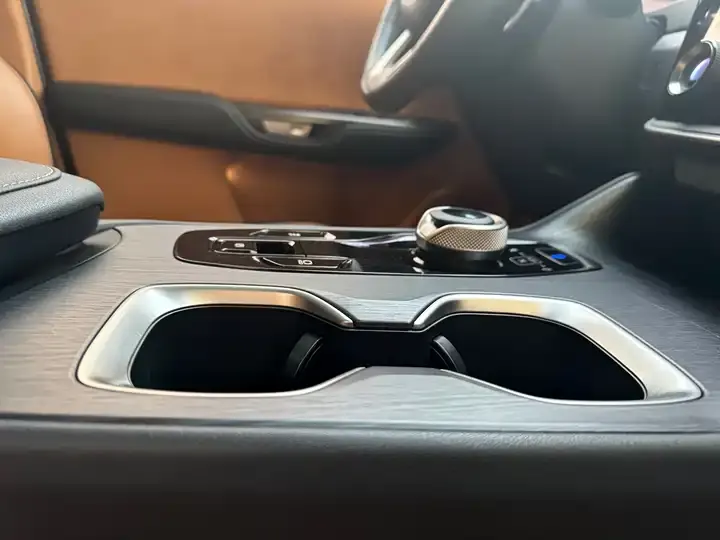 Lexus RZ 2023 450e 4WD Vertical Edition 11