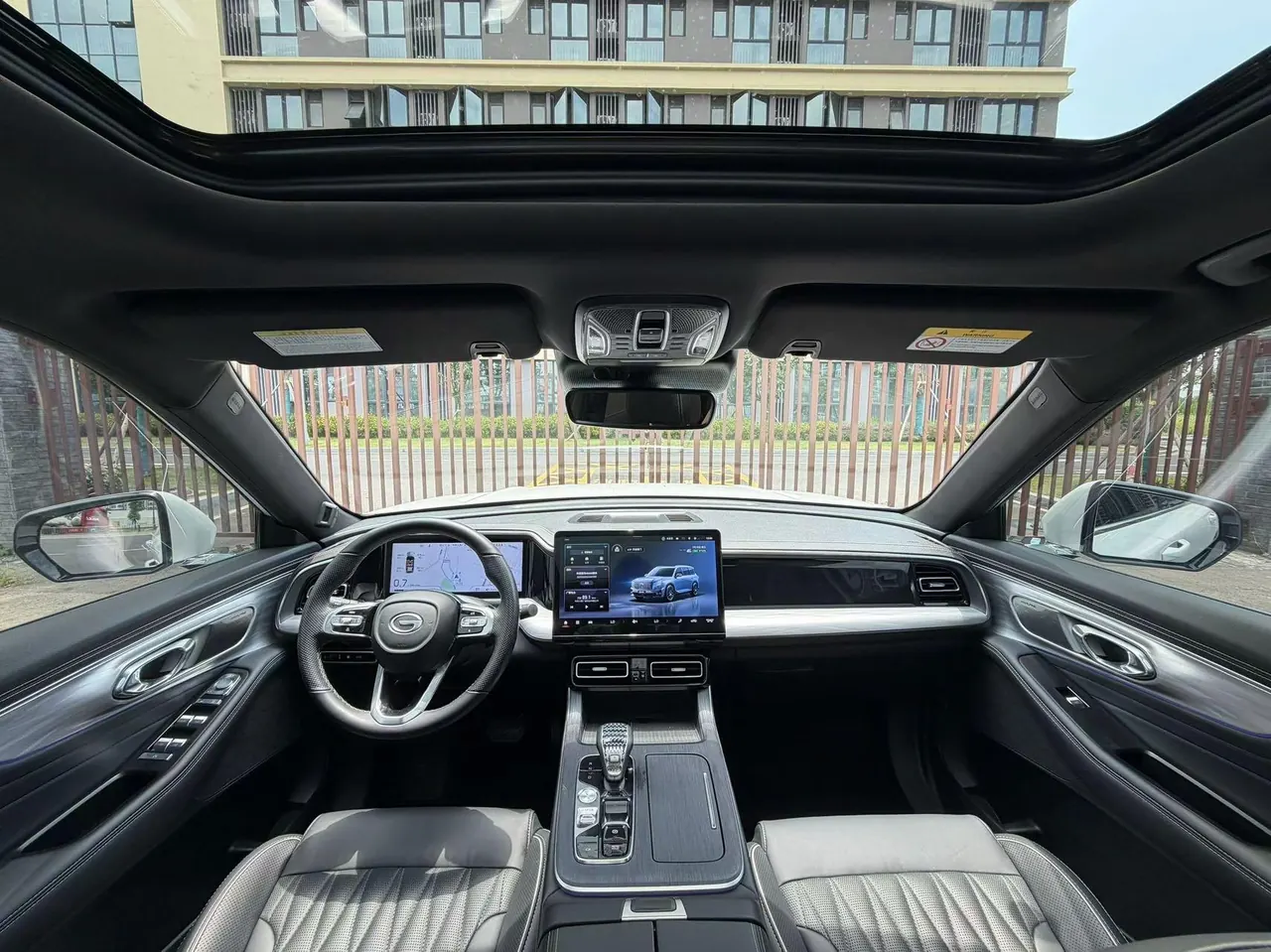 Chuanqi 2022 GS8 2.0TGDI Four-wheel Drive Deluxe Zhilian Edition Seven-seat Automatic Gear 5