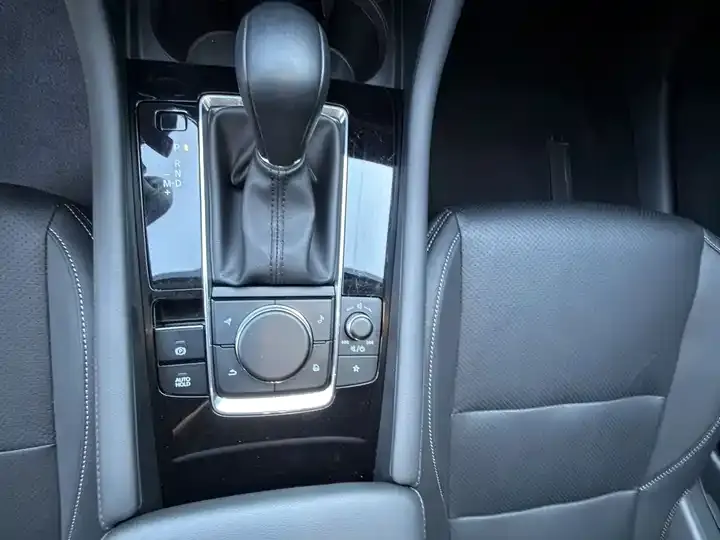 Mazda 3 Onksera 2023 2.0L Automatic Quality Glamour Edition 8