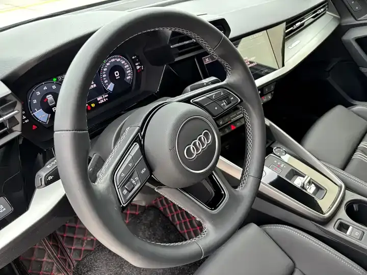 Audi A3 2023 facelift A3L Limousine 35 TFSI Fashion Sport 8
