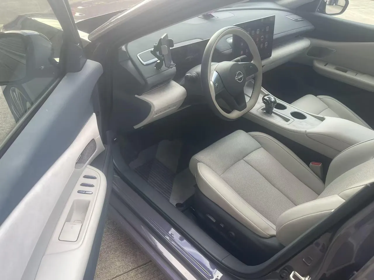 Nissan 2026 Teana 2.0T Stepless Hongmeng Cockpit Flagship Automatic Gear 2