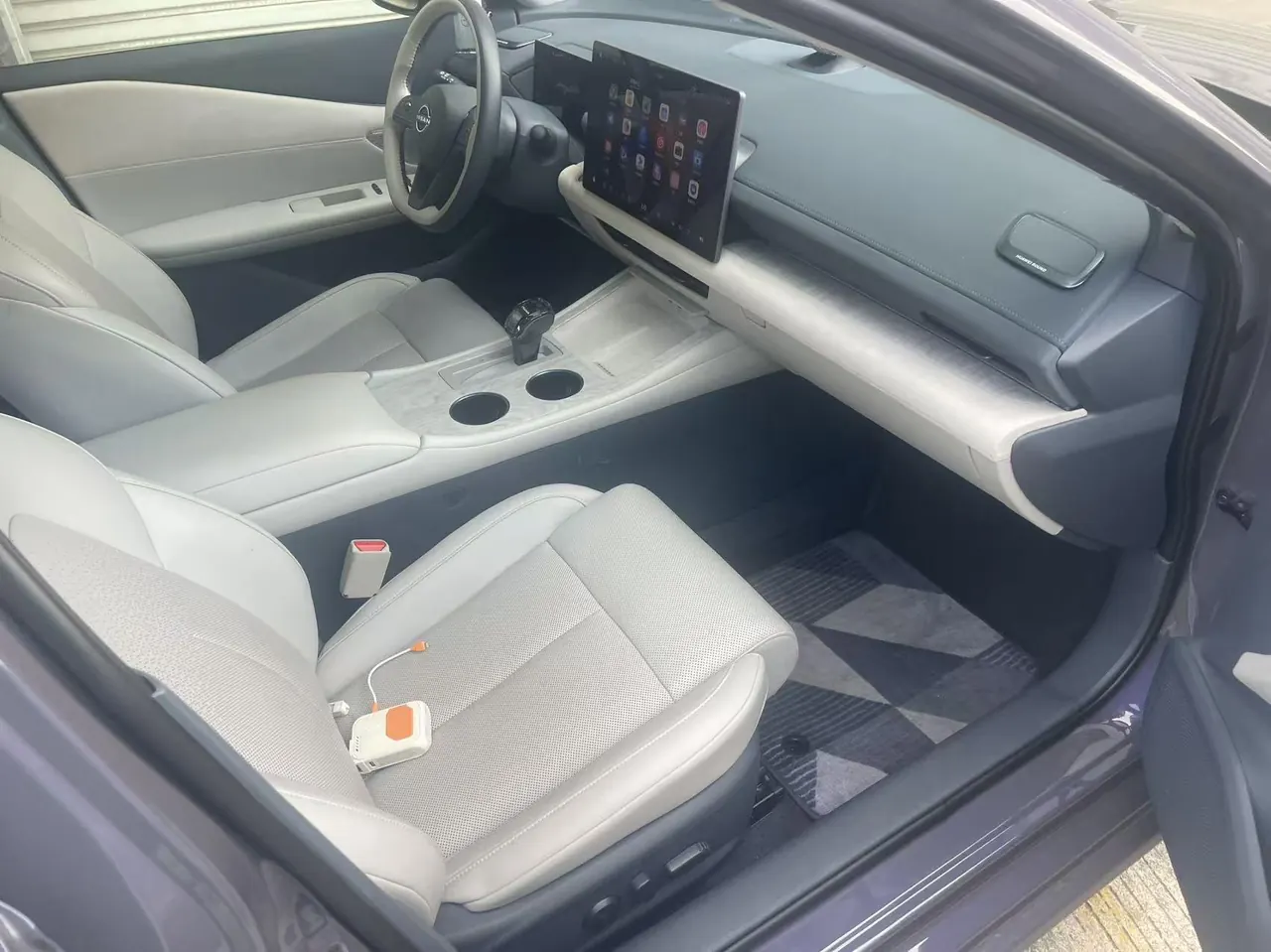 Nissan 2026 Teana 2.0T Stepless Hongmeng Cockpit Flagship Automatic Gear 6