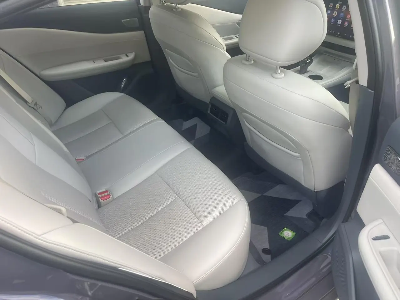 Nissan 2026 Teana 2.0T Stepless Hongmeng Cockpit Flagship Automatic Gear 8