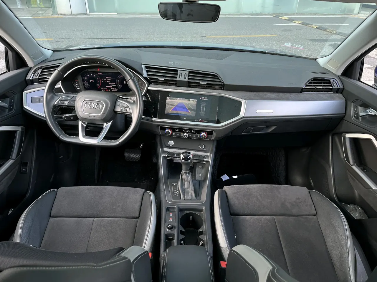 Audi 2020 Q3 2.0TFSI 40TFSI Fashion Dynamic Automatic 2