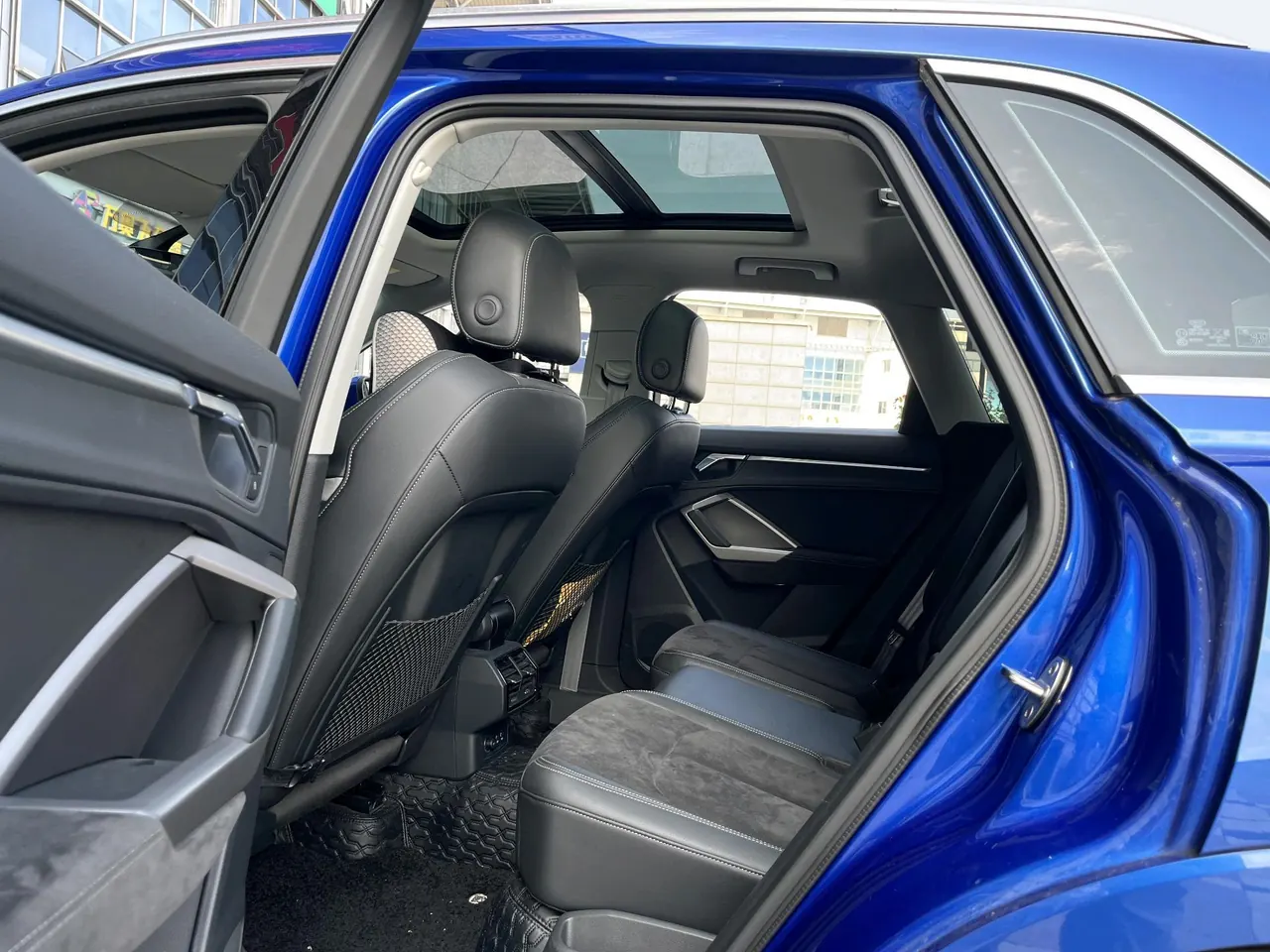 Audi 2020 Q3 2.0TFSI 40TFSI Fashion Dynamic Automatic 3
