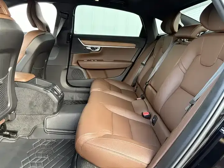 Volvo S90 2025 B5 Zhiyi Deluxe Edition 8