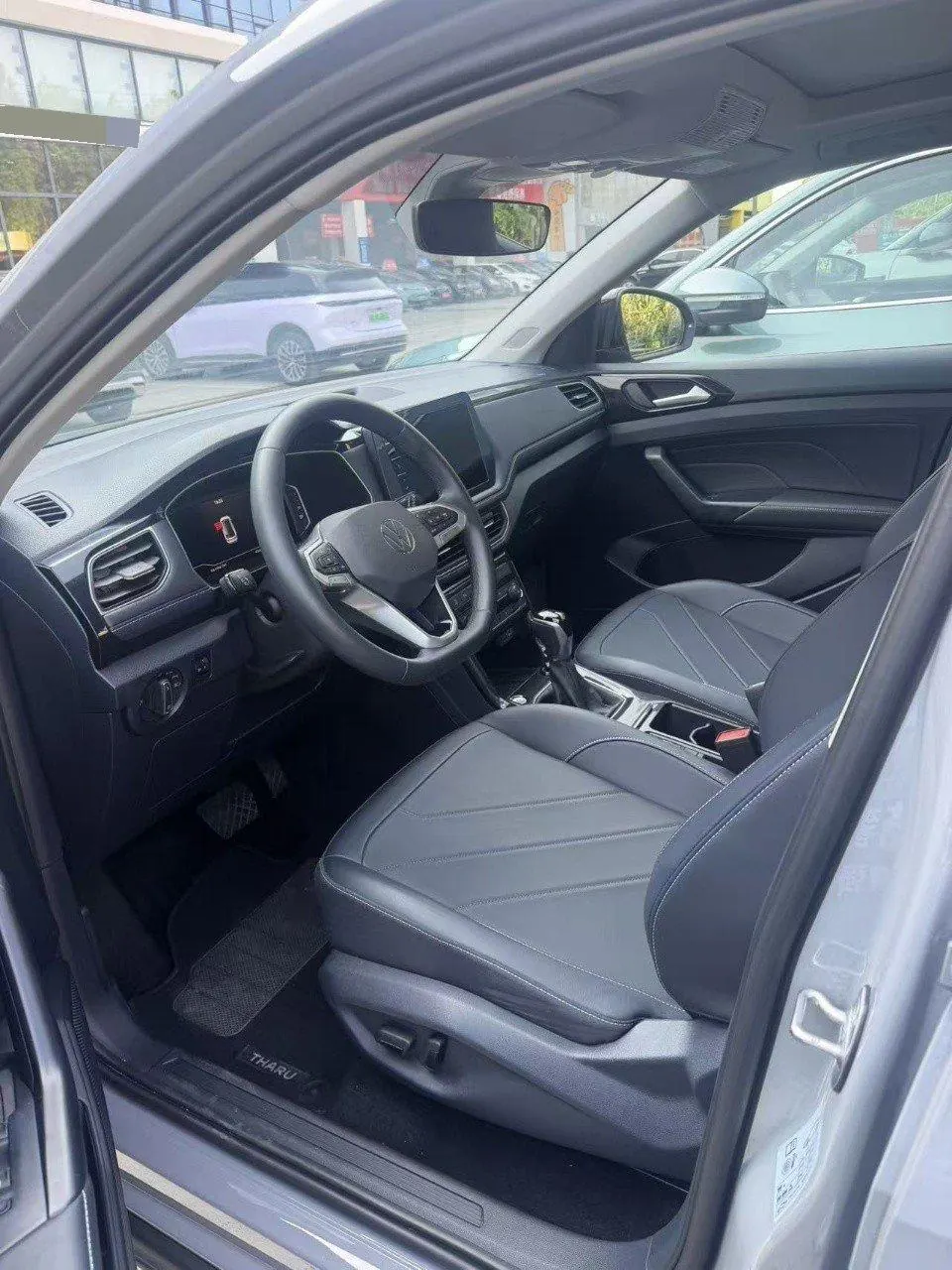 Volkswagen 2026 Tuyue Xinrui 1.5TSI 300TSI Sharp Enjoy Edition Automatic Gear 3