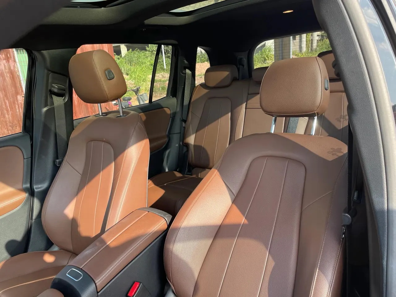 Mercedes Benz 2022 GLB 200 1.3T Fashion Automatic 3
