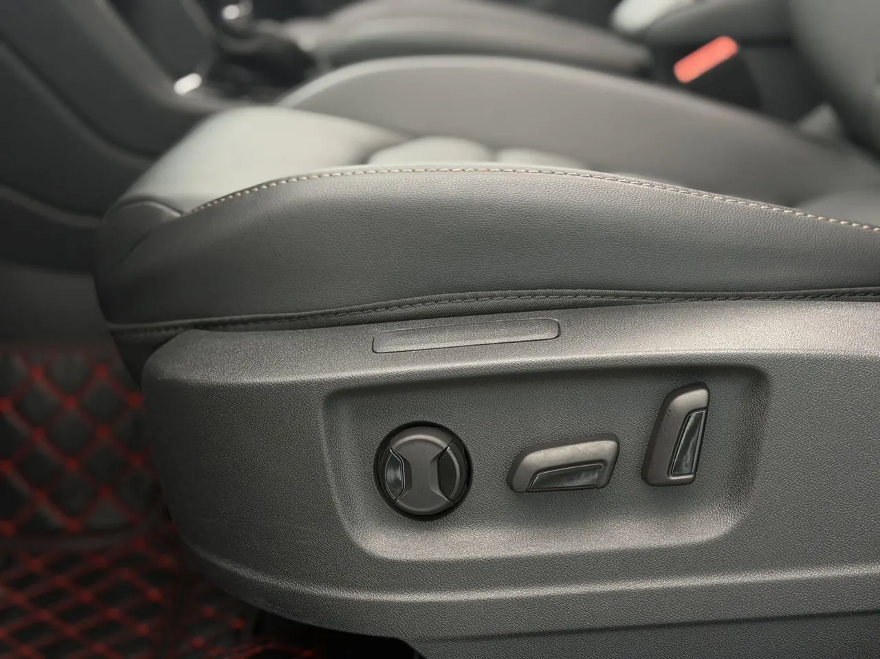 Volkswagen 2022 Tuyue 1.4TSI 280TSI Two-Drive Deluxe Automatic Gear 18