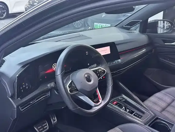 Golf GTI 2023 380TSI DSG GTI 4