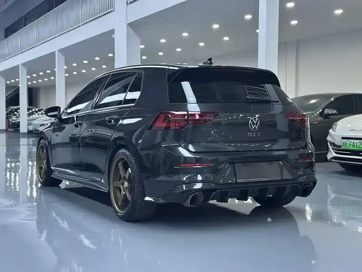 Golf GTI 2023 380TSI DSG GTI 7