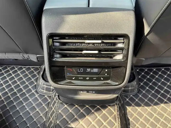 Touang 2025 Touang Pro 450TSI Four-wheel Drive Vertical and Horizontal Edition 11