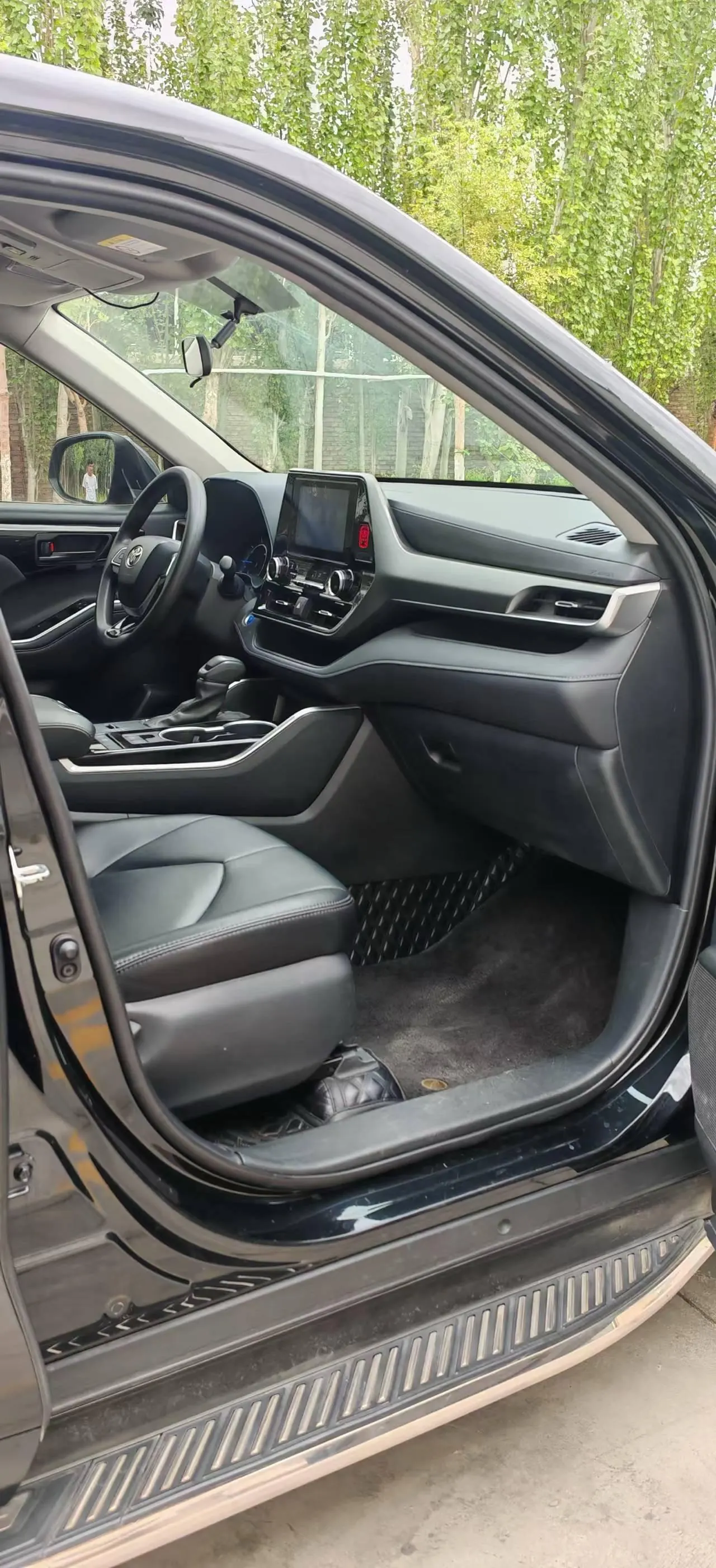 Toyota 2022 Highlander Dual Engine 2.5 Stepless Two-Drive Elite Edition 7-seat Automatic Gear 4