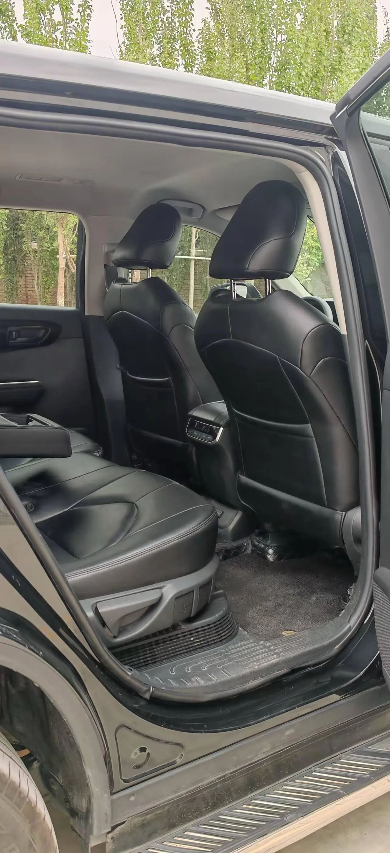 Toyota 2022 Highlander Dual Engine 2.5 Stepless Two-Drive Elite Edition 7-seat Automatic Gear 6