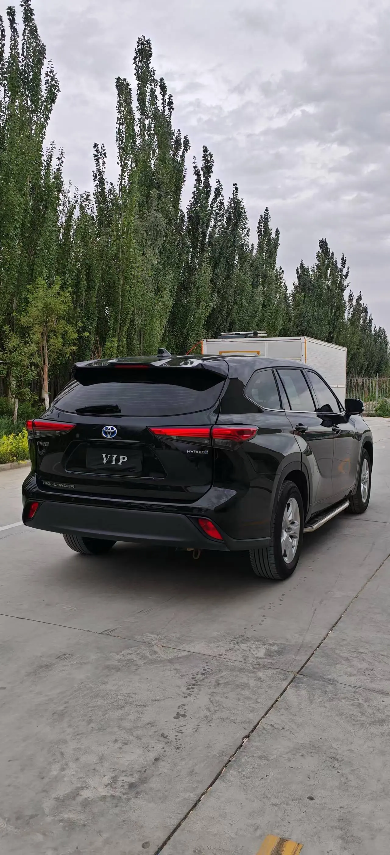 Toyota 2022 Highlander Dual Engine 2.5 Stepless Two-Drive Elite Edition 7-seat Automatic Gear 7
