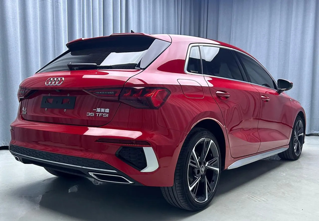 Audi 2022 A3 Sportback 1.4TFSI 35TFSI Fashion Sports Automatic 4