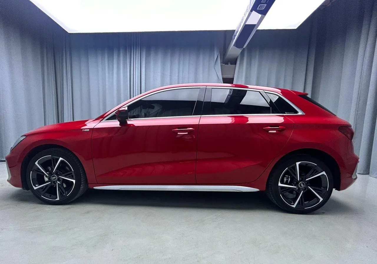 Audi 2022 A3 Sportback 1.4TFSI 35TFSI Fashion Sports Automatic 9