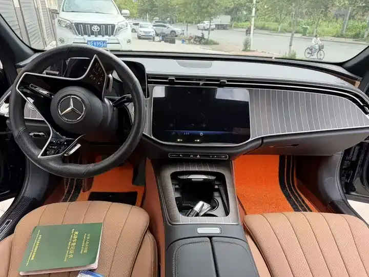 Mercedes Benz E-Class 2024 E 300 L Fashion 6