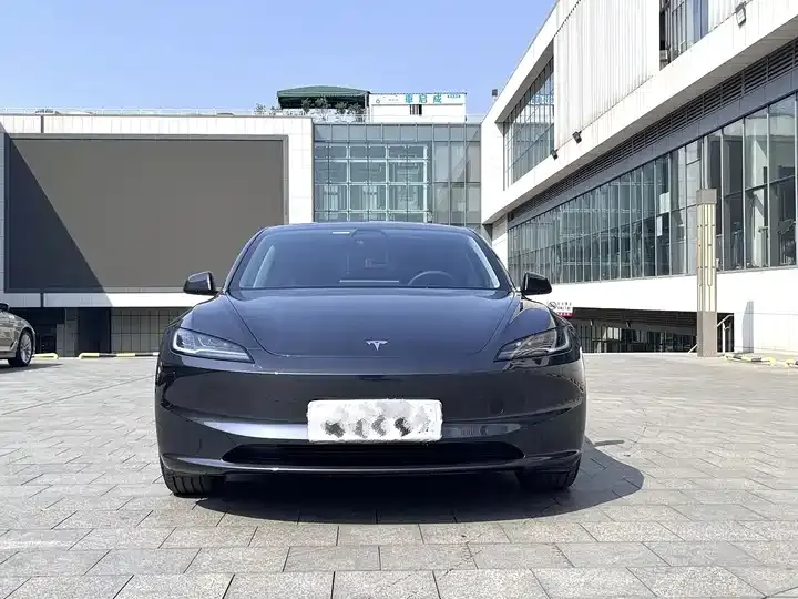 Model 3 2023 rear-wheel drive version 2