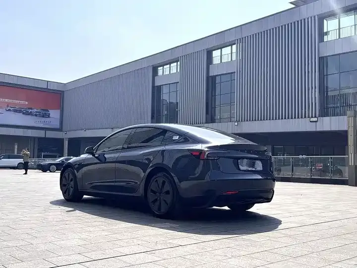 Model 3 2023 rear-wheel drive version 6