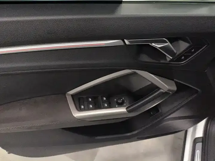 Audi Q3 2022 40 TFSI Fashion Dynamic 7