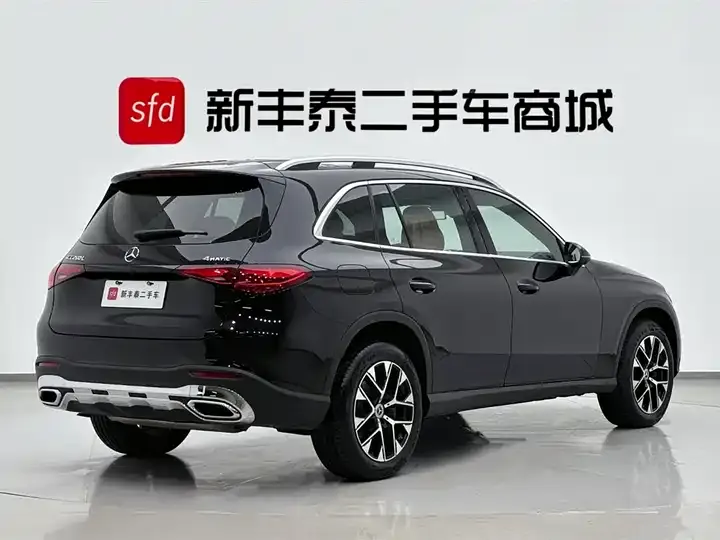 Mercedes Benz GLC 2025 Modified GLC 260 L 4MATIC Dynamic 5