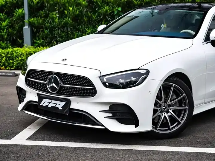 Mercedes Benz E-Class (Imported) 2023 E -260 Coupe - View 1