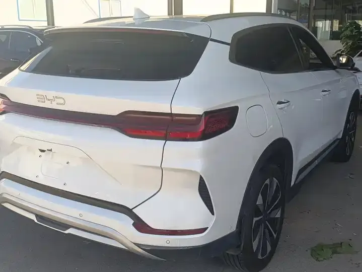 Song PLUS New Energy 2025 DM-i 75KM Luxury Model 3
