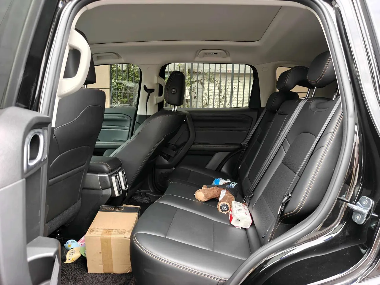 Haval 2026 big dog 2.0T Chinese garden dog version automatic gear 5