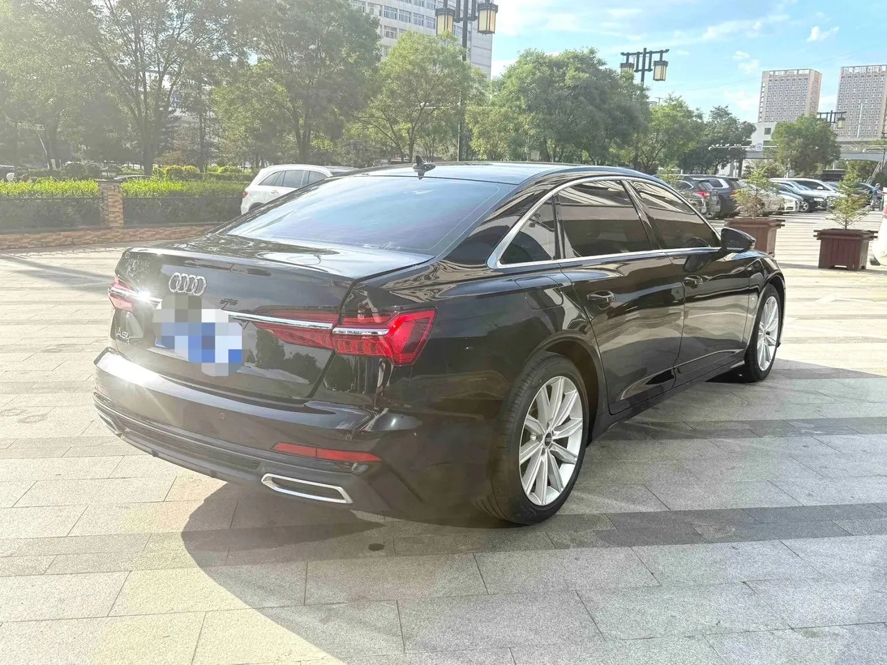 Audi 2022 A6L 2.0TFSI 45TFSI Selected Dynamic Automatic 2