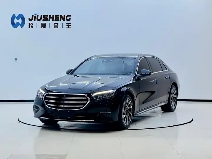 Mercedes Benz E-Class 2025 E 300 L Honorable Model - View 1
