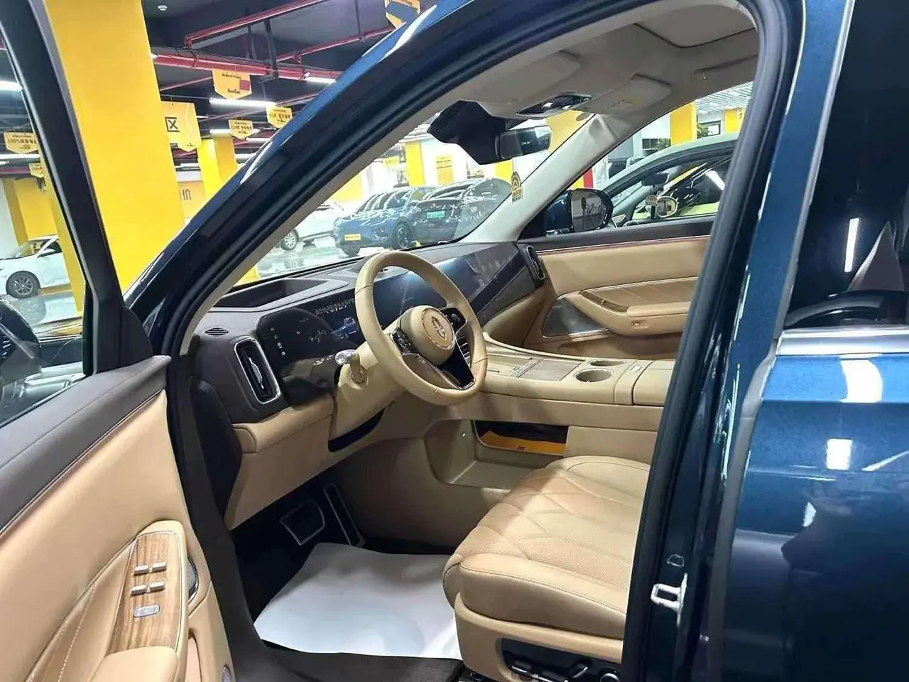 AITO 2025 AITO M8 Max 53.4kWh 5-seat automatic gear 3