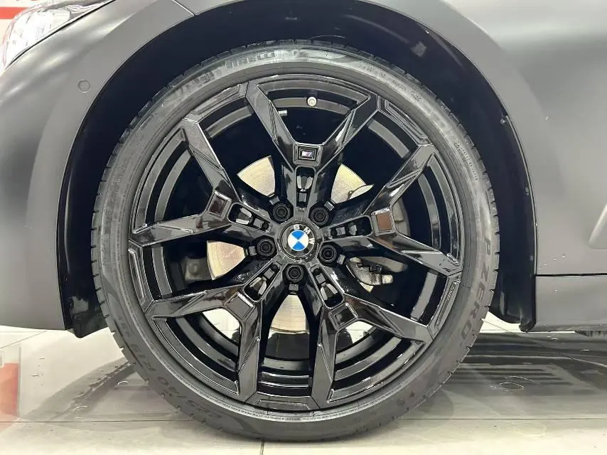 BMW 3 Series 2026 330Li 2.0T Horse Year Edition Automatic Gear 10