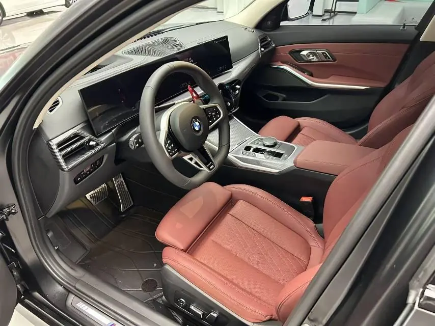 BMW 3 Series 2026 330Li 2.0T Horse Year Edition Automatic Gear 11