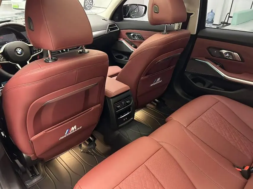 BMW 3 Series 2026 330Li 2.0T Horse Year Edition Automatic Gear 15