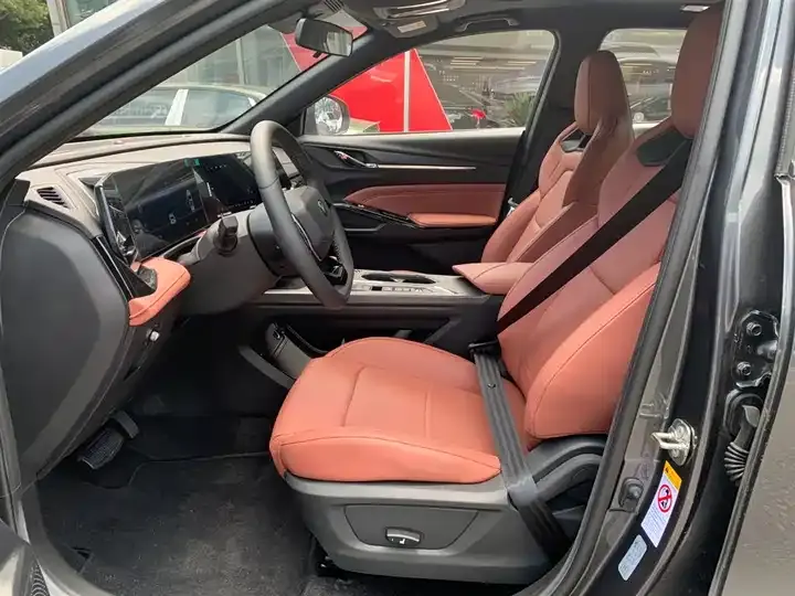 ChangAn X5 PLUS 2026 2nd Generation 1.5T Excellence PRO 7