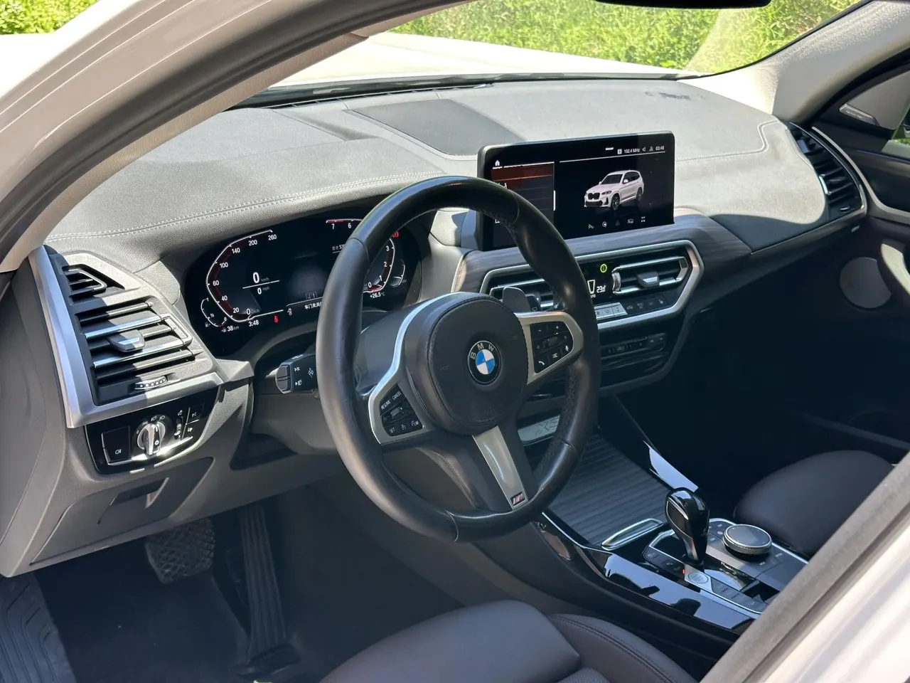 BMW 2022 X3 xDrive30i 2.0T Leading M Obsidian Night Suit Automatic Gear 3
