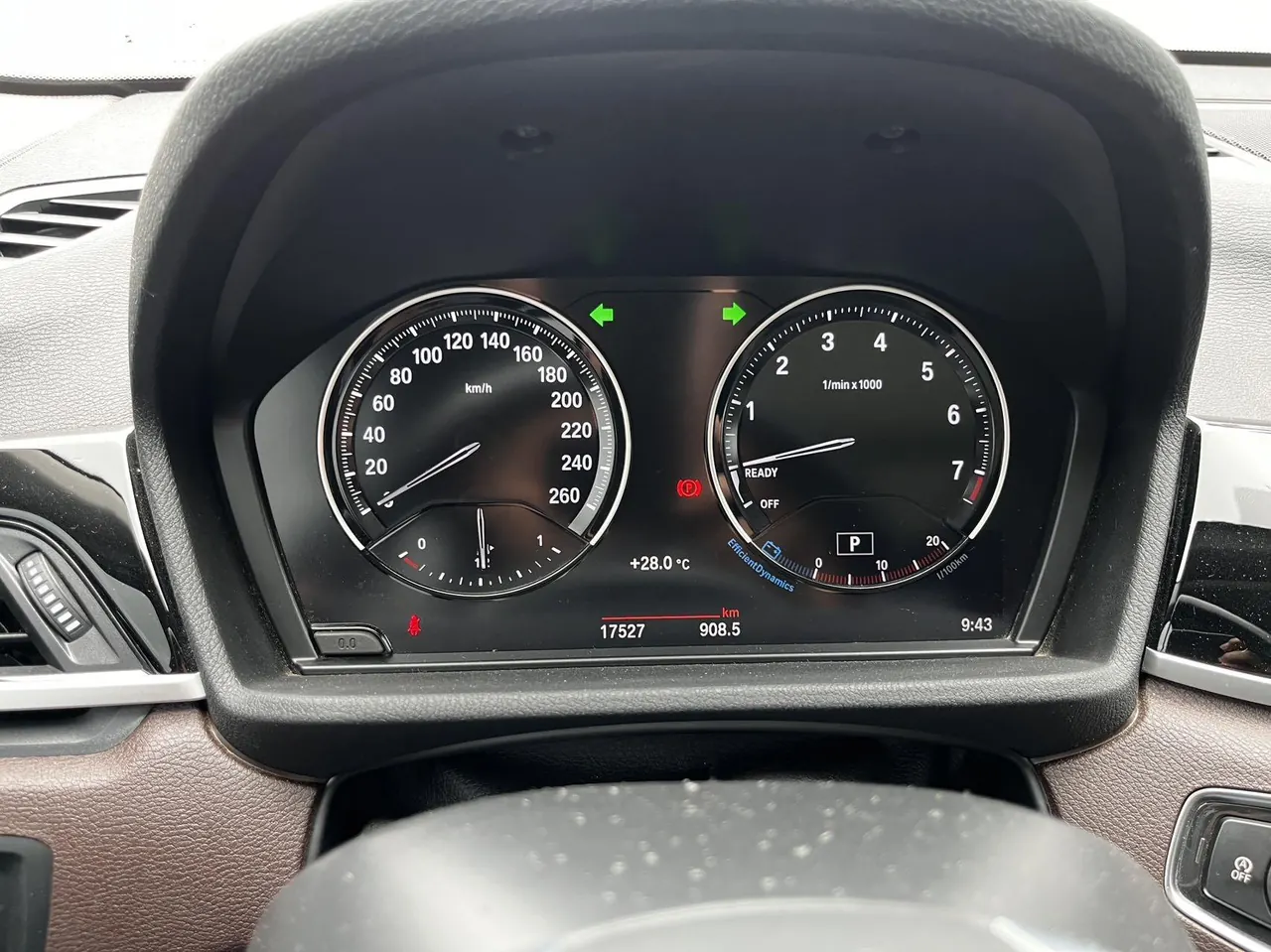 BMW 2022 X1 sDrive20Li 1.5T fashion automatic gear 17