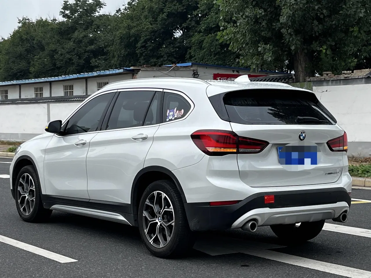 BMW 2022 X1 sDrive20Li 1.5T fashion automatic gear 4