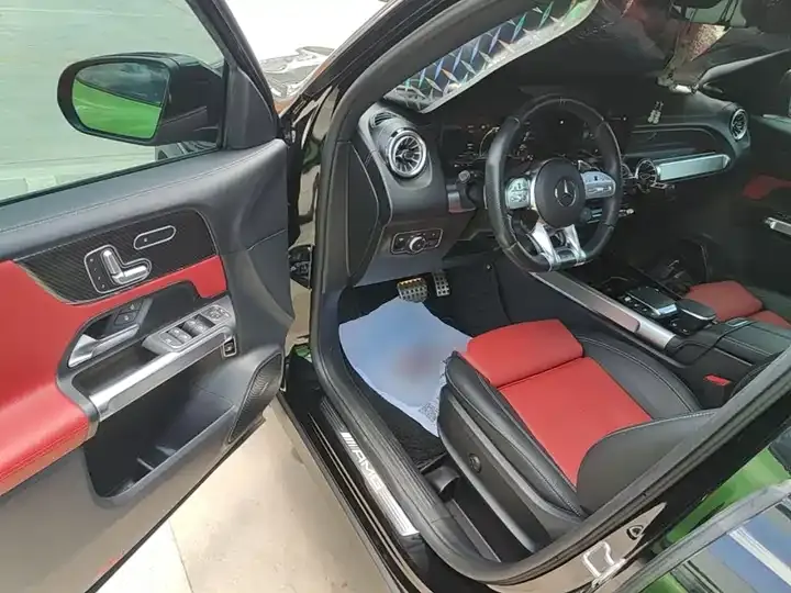 Mercedes Benz GLB AMG 2022 AMG GLB 35 4MATIC 12