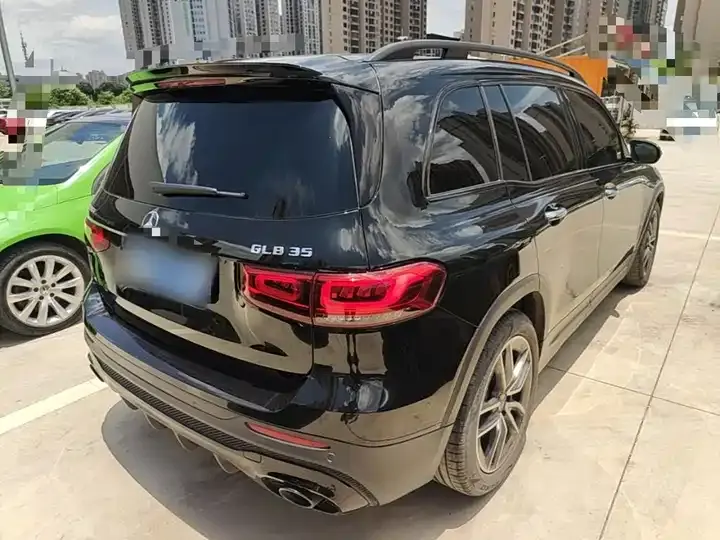 Mercedes Benz GLB AMG 2022 AMG GLB 35 4MATIC 5