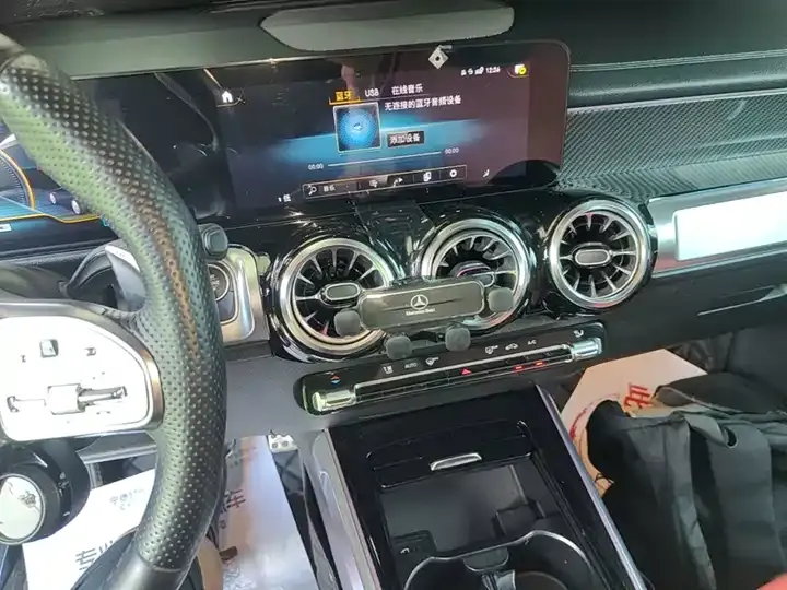 Mercedes Benz GLB AMG 2022 AMG GLB 35 4MATIC 9