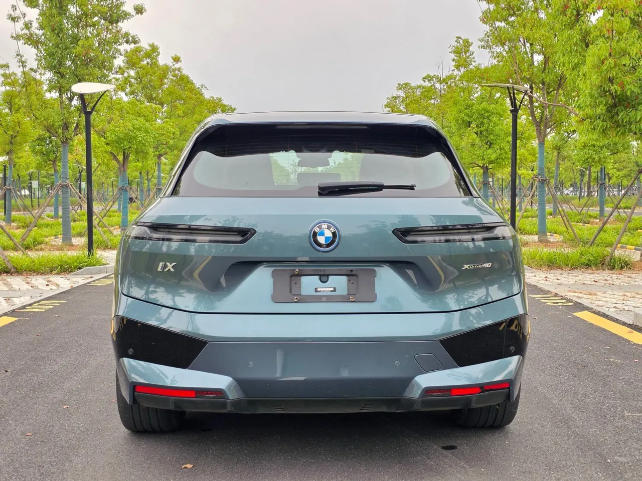 BMW iX (Imported) 2022 iX xDrive40 xDrive40 Automatic 4