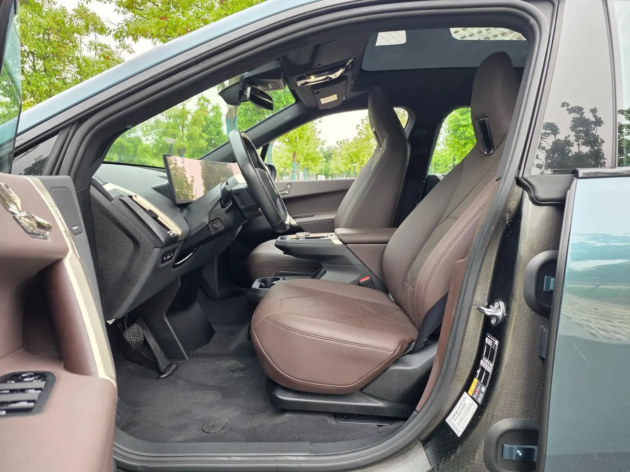 BMW iX (Imported) 2022 iX xDrive40 xDrive40 Automatic 5