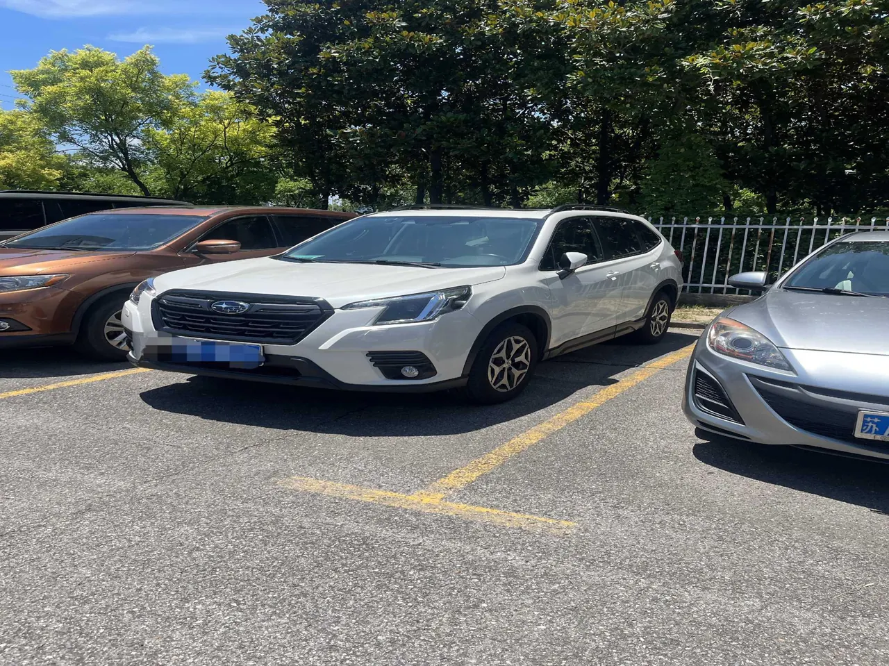 打开图片灯箱:Subaru Forester (Imported) 2022 Forester 2.0i Stepless Deluxe Edition EyeSight Automatic