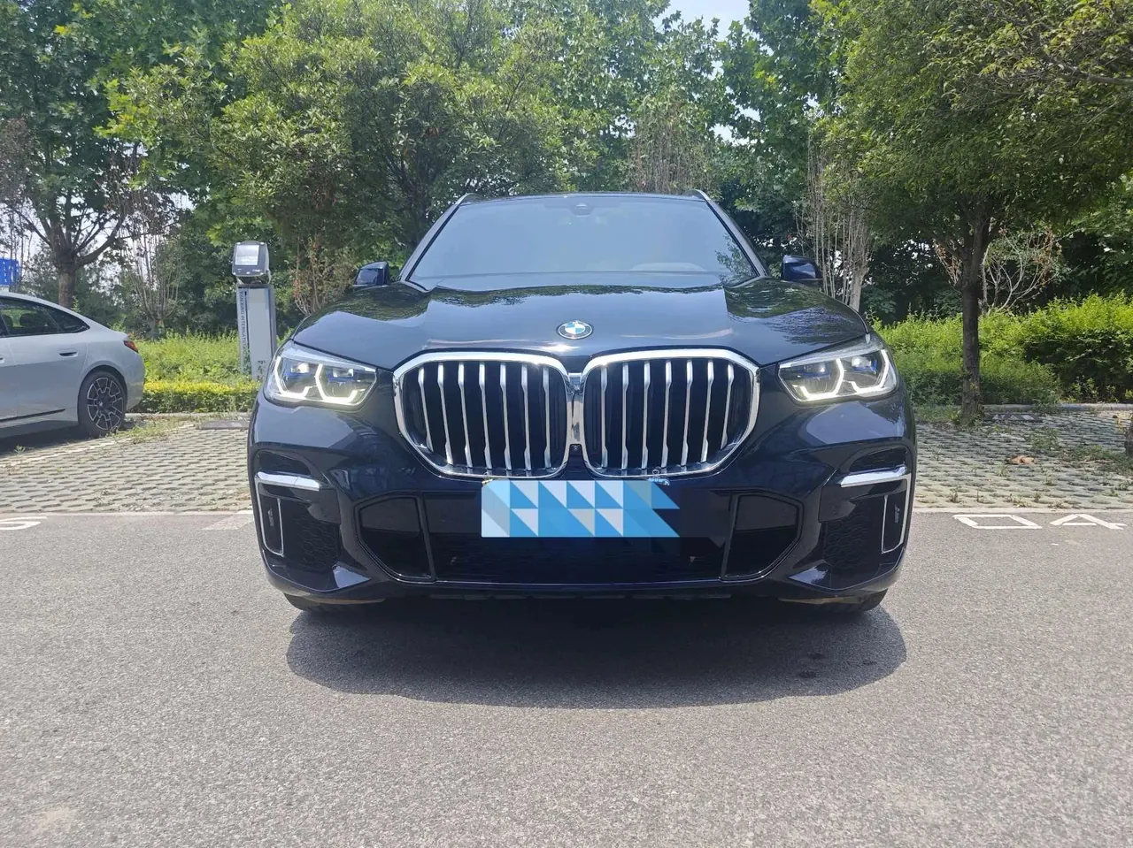 BMW 2022 X5 xDrive40Li 48V 3.0T M sports suit (modified) automatic gear 2