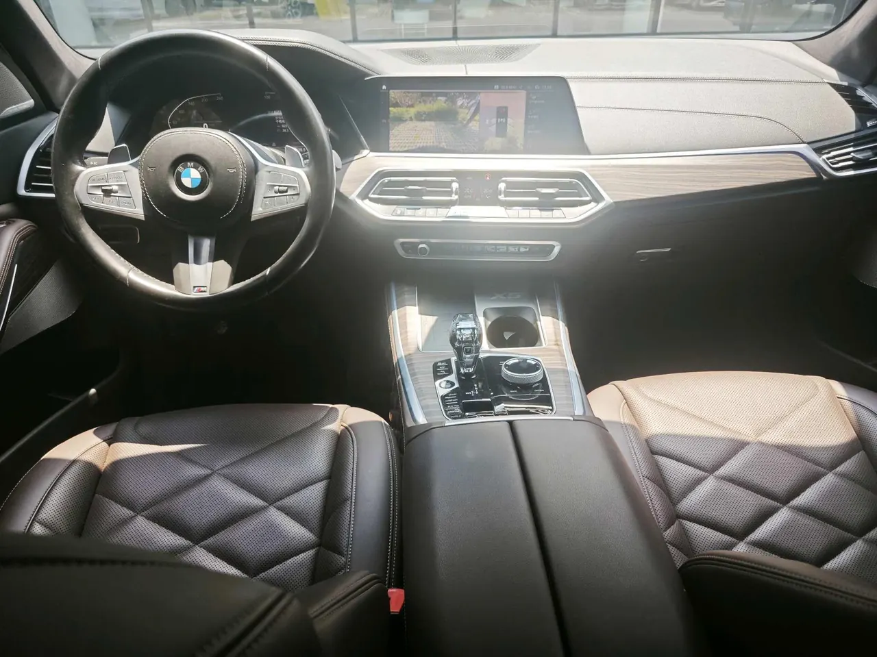 BMW 2022 X5 xDrive40Li 48V 3.0T M sports suit (modified) automatic gear 4