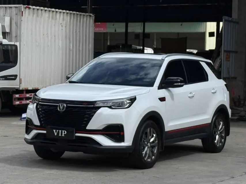 ChangAn 2022 CS55 PLUS 1.5T Blue Whale Deluxe Automatic Gear - View 1